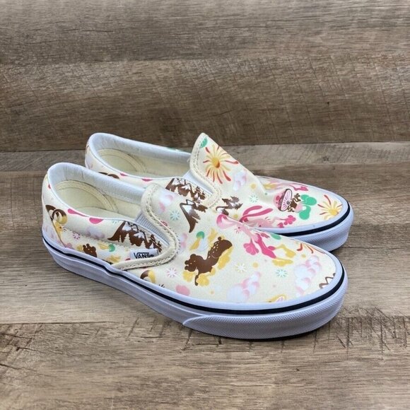 VANS Classic Slip On Get Outdoors Classic White Canvas Shoes Womens 6 NEW - Picture 2 of 9